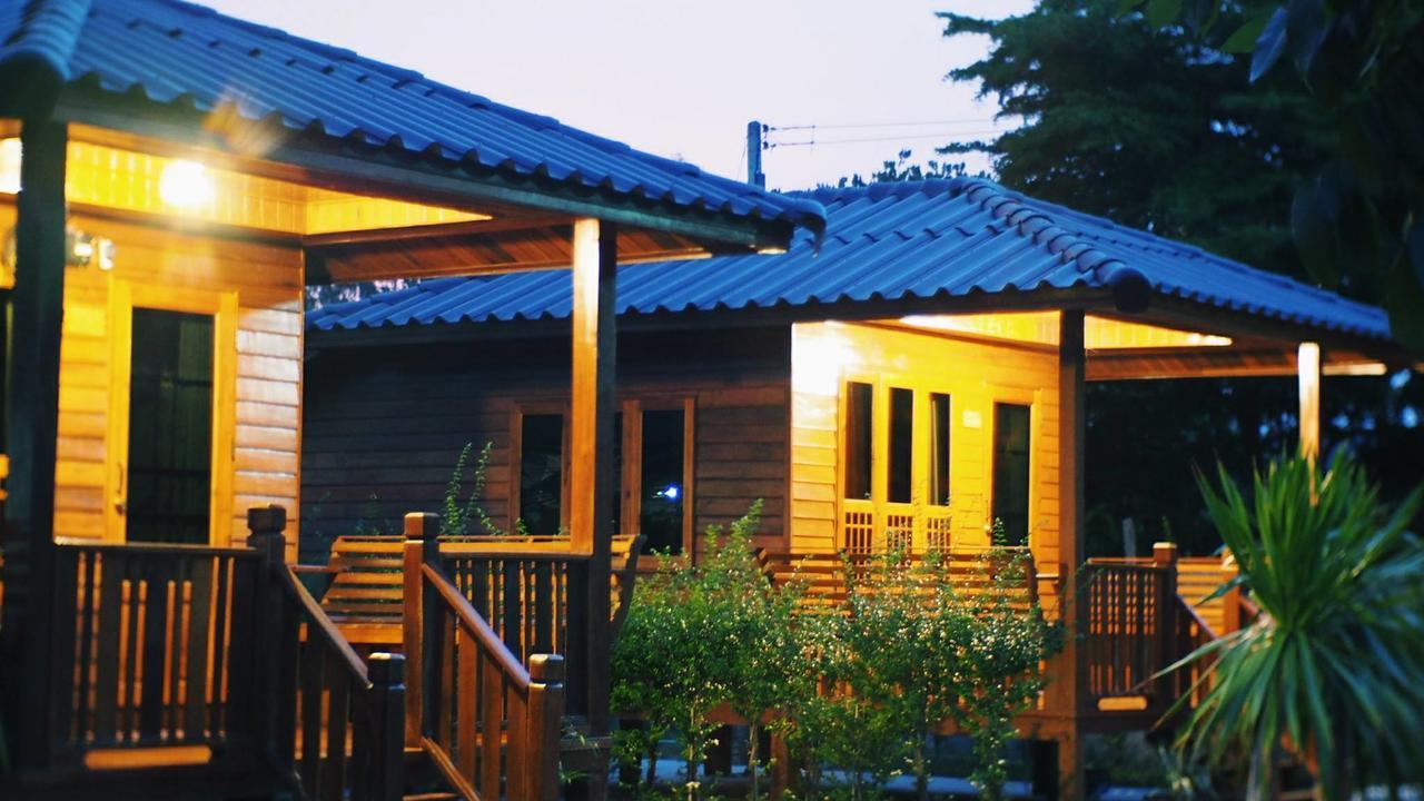 บ้านสวนมีดี ลำพูน Meedee Homestay Lamphun Ban Nong Pla Kho Exterior foto